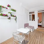 Oportohouse بيت ضيافة