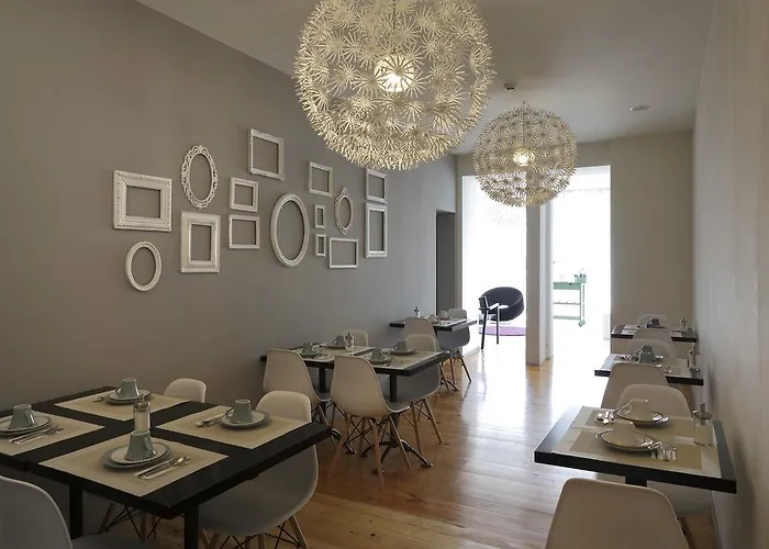 Oportohouse 3* Порту